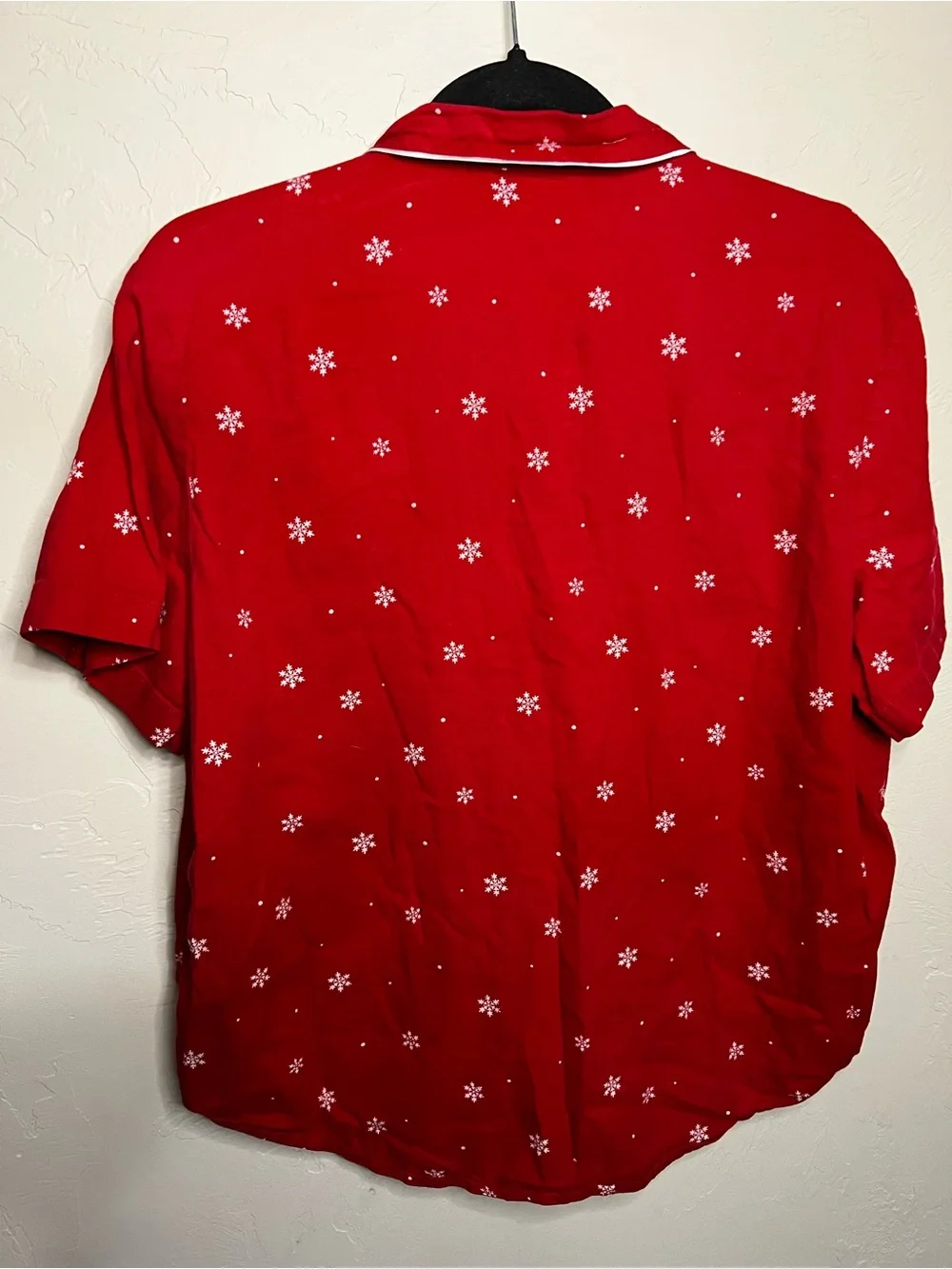 Victoria’s Secret Lipstick Red White Snowflake Short Sleeve Flannel Pajama Set
